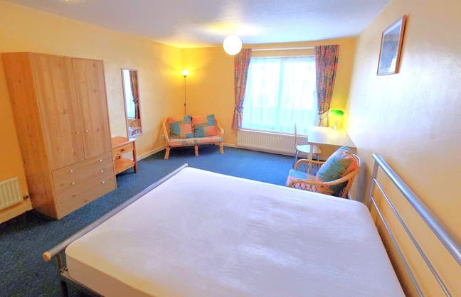 Spacious Double Room with Juliet balcony  Main Photo