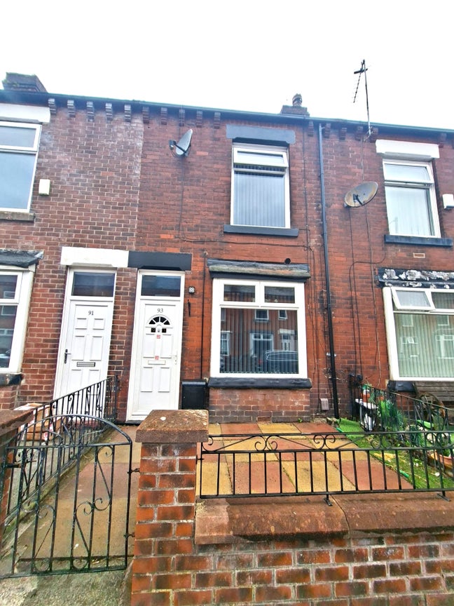 Newly Renovated House Share  Main Photo