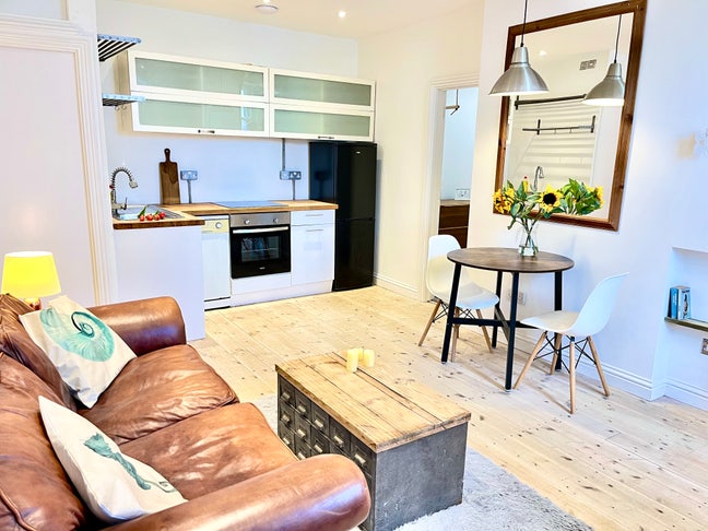 Cute Bright 2 Bedroom Flat in Hanover &pound;1380 Pcm Main Photo