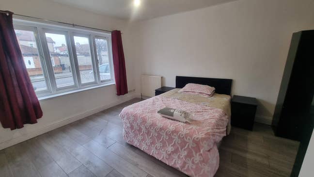 Double Room in Gants Hill,Ilford,Redbridge, IG2  Main Photo