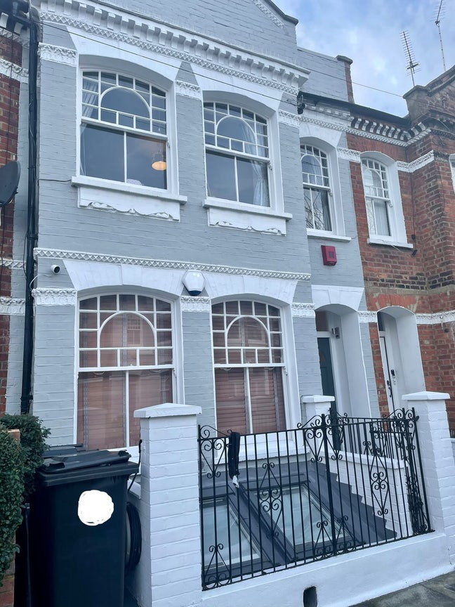 Large en suite furnished room in South Fulham  Main Photo