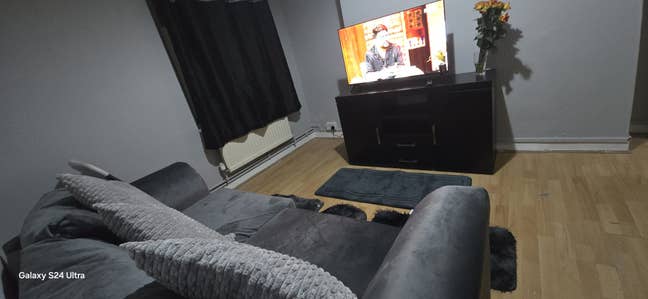 Double bed flat for rent  Main Photo