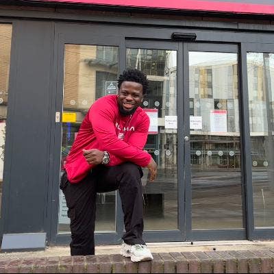 Teaming Up to Find a Great Place Main Photo