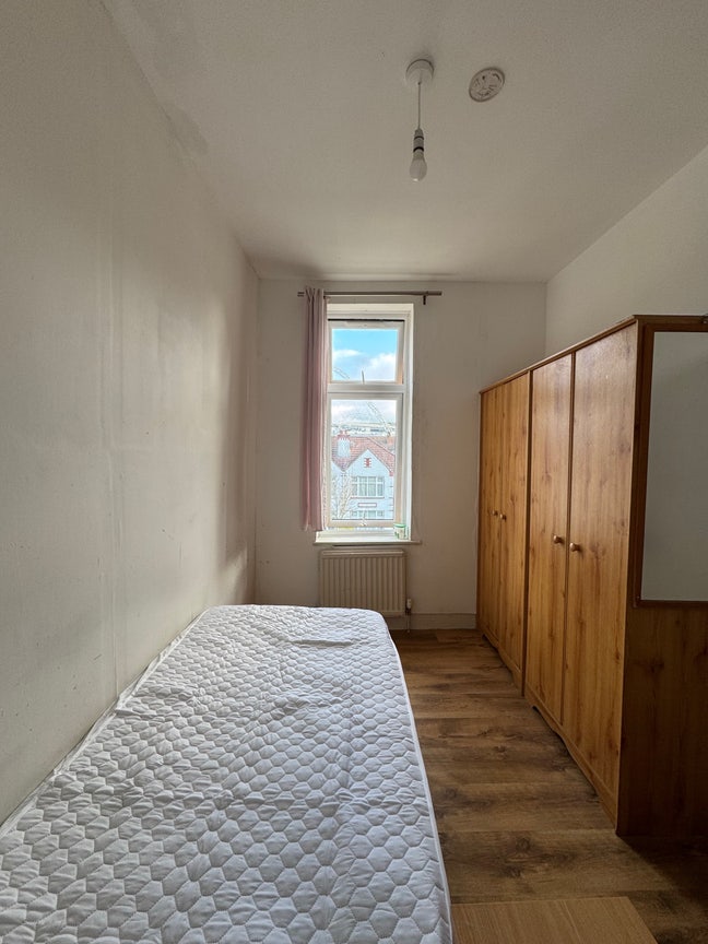 Single Box Room in Wembley Park Main Photo