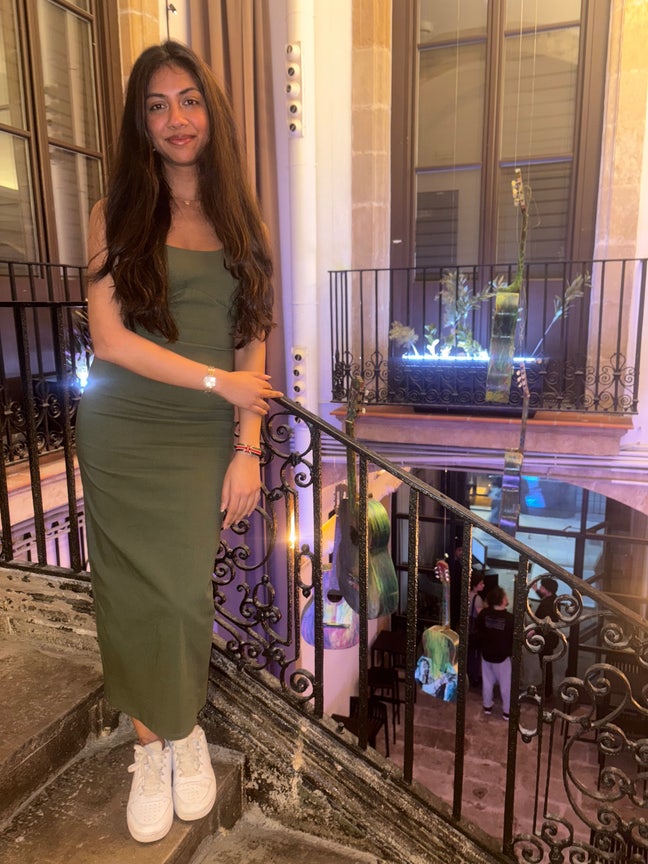 Working Professional Looking for Flat or Flatmates Main Photo