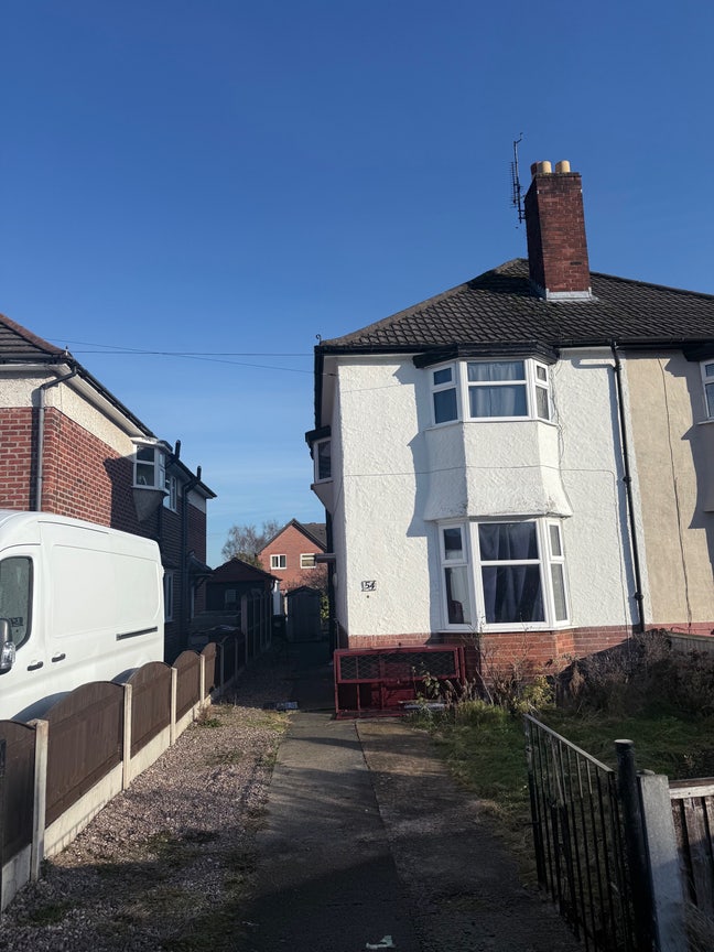 Room Available for Rent – Chester CH2 Main Photo