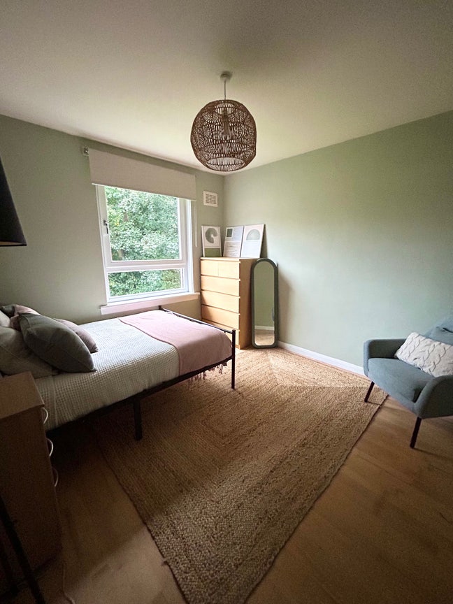 Bright furnished double room in Ravelston Main Photo