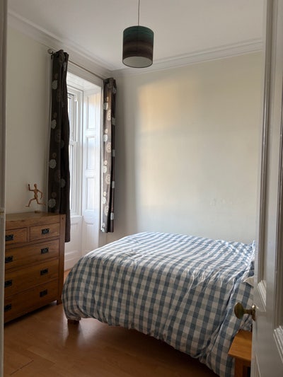 Double room available to rent  Main Photo