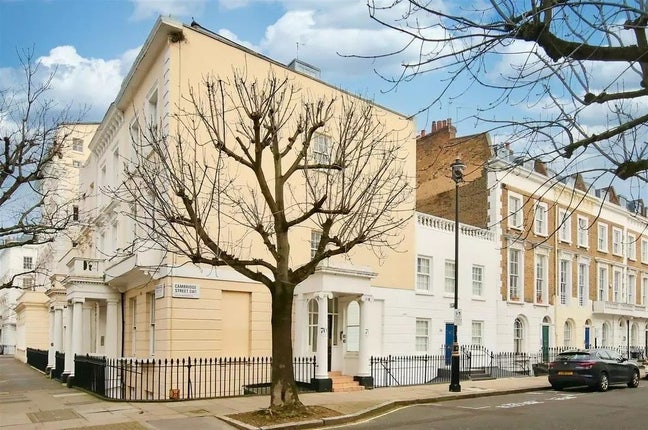 Room to rent in 2 bed flat in Pimlico  Main Photo