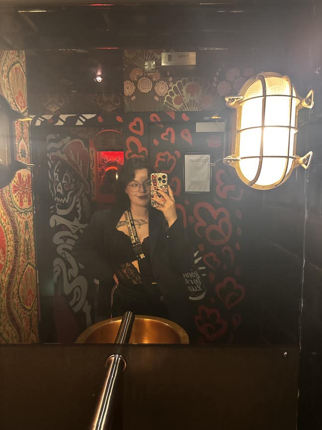 Looking for double room/flatmate🥳 Main Photo