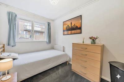 Double Room in Elephant & Castle – LGBT-Friendly Main Photo
