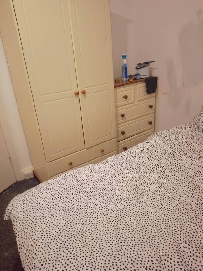 Small double  Main Photo