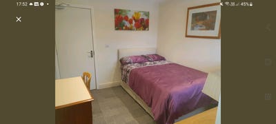 Lovely small double room for rent Main Photo