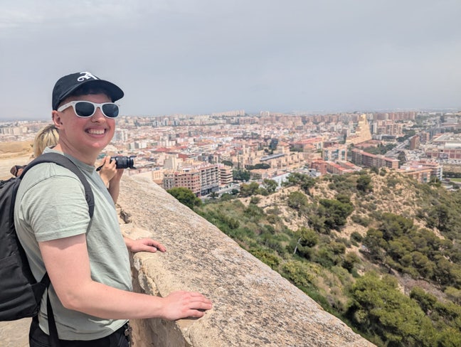 Young professional looking to find a cozy home! Main Photo