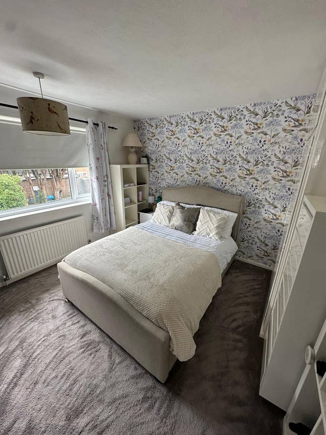 Comfortable rooms in modern 3 bedroom house clos Main Photo