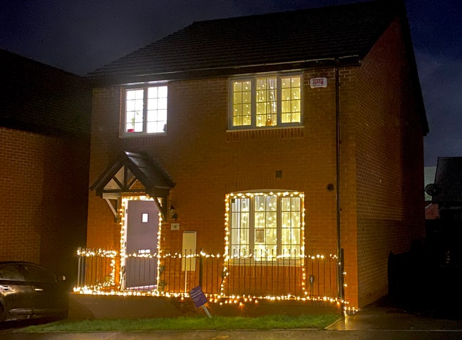 Double Bedroom with Shared bathroom  Main Photo