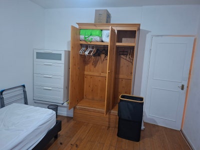 A bright  double room in Bayswater  Main Photo