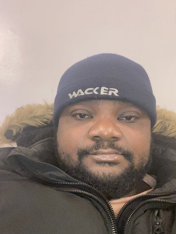 33 year old Male seeks a single or double room Main Photo