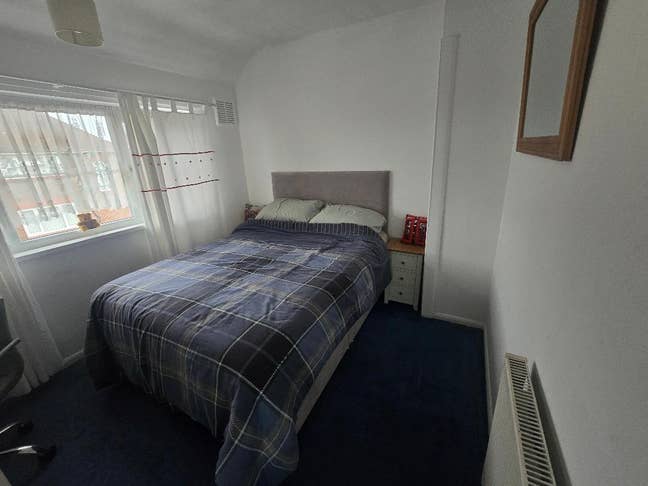 Room to Rent Main Photo