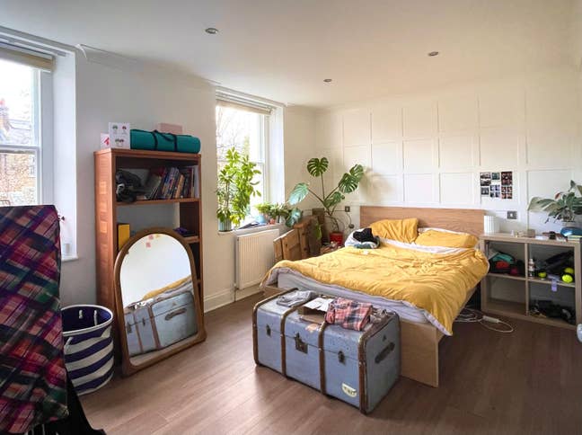 Large ensuite room in lovely Greenwich flat Main Photo