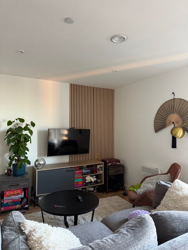 Spare Room in Shared 2-Bed Flat –  City Centre Main Photo