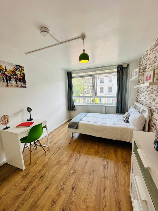 HIGH-GRADE Double Room in a Refined Flat Main Photo