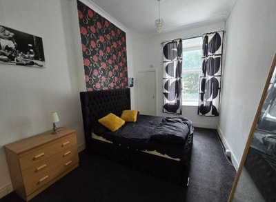 1 bedroom  Main Photo