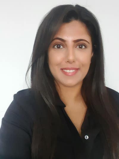 Looking for a professional girls house - Double Main Photo