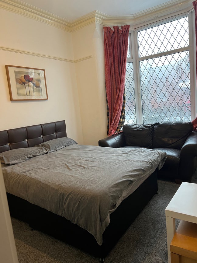 Double Room available in Birmingham Main Photo