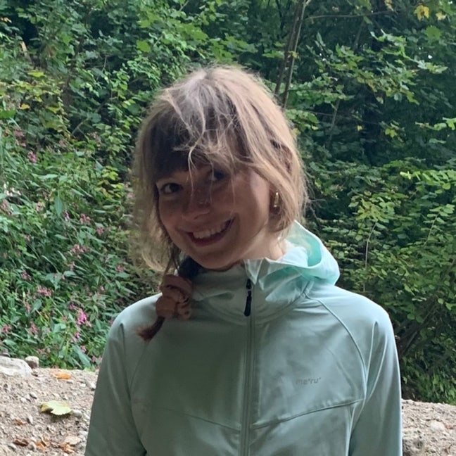 Looking for a room in a friendly flat share  Main Photo