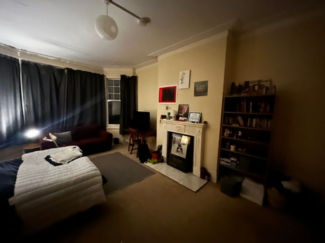 Large, spacious Double Room in Muswell Hill Main Photo