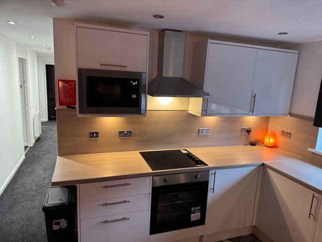 City centre flat all bills included  Main Photo