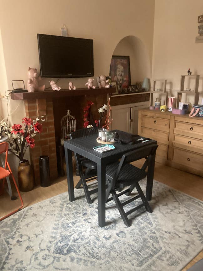 Single room In friendly house near quay n city cen Main Photo