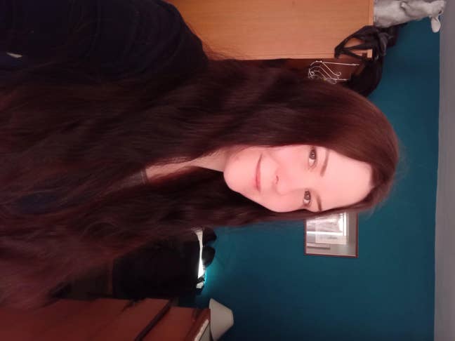 Looking to rent a room long term Main Photo