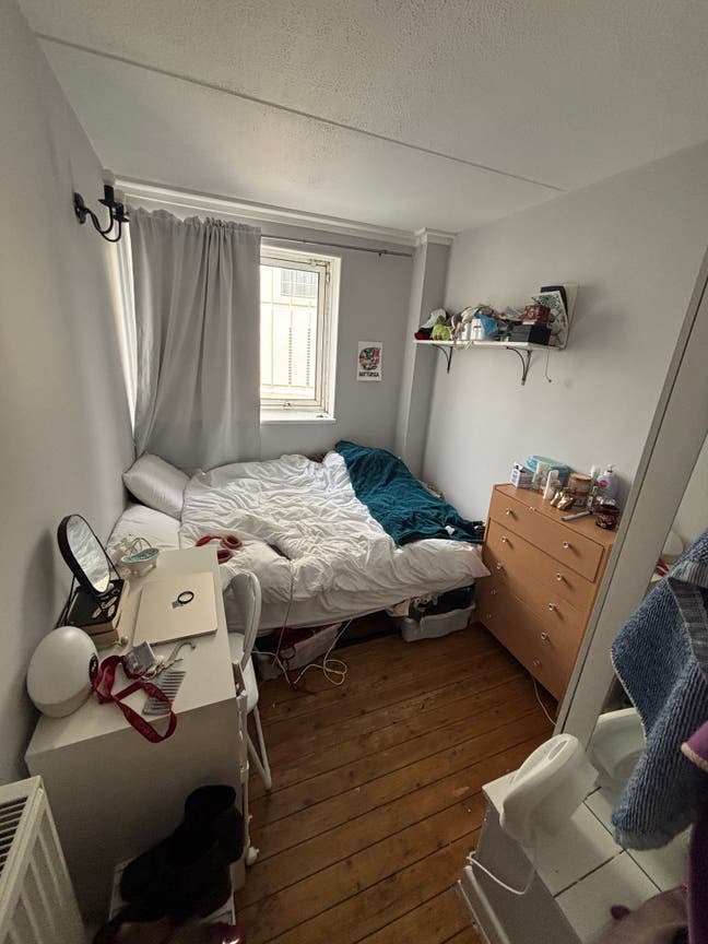 Cozy Furnished Double Room in Battersea Main Photo