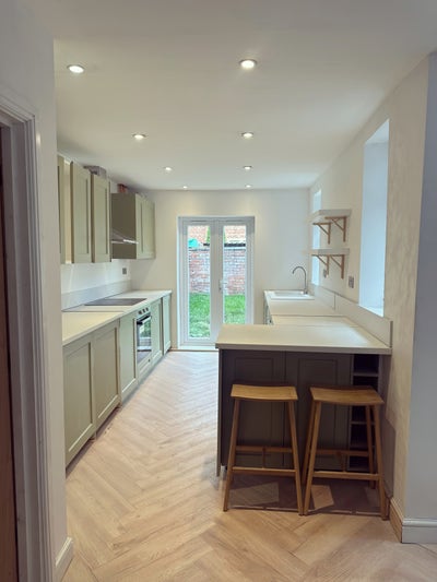 Newly Renovated, Beautiful Home In Sale Main Photo