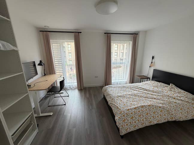 Furnished double room in newbuild (5min to Tube) Main Photo