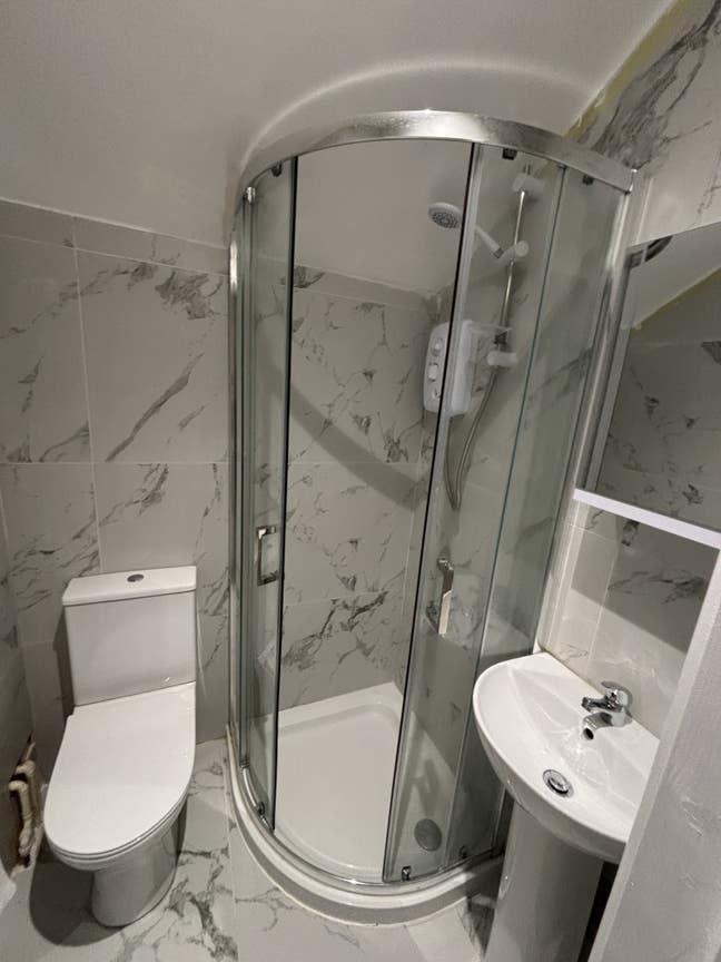 Two renovated double rooms and ensuite    Main Photo