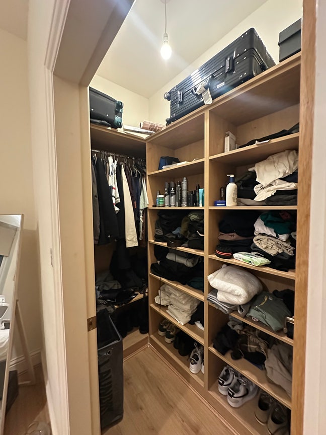 Room available in a flat  Main Photo