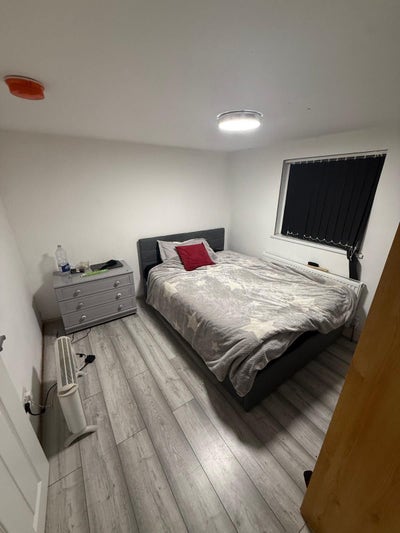 Very clean tidy house double bedroom to let Main Photo