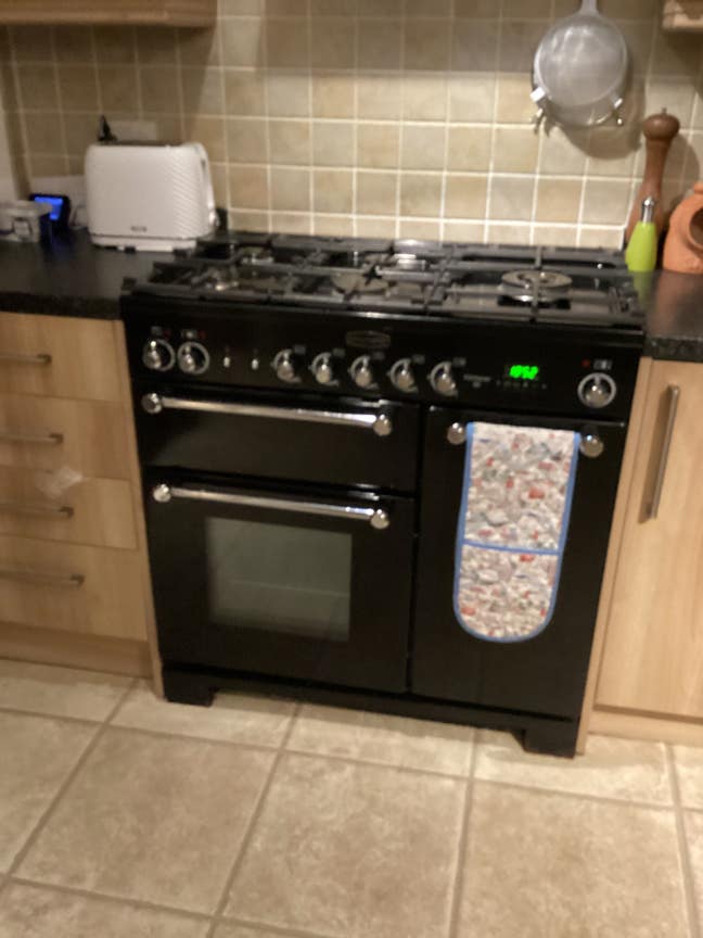 Seaside location  Main Photo