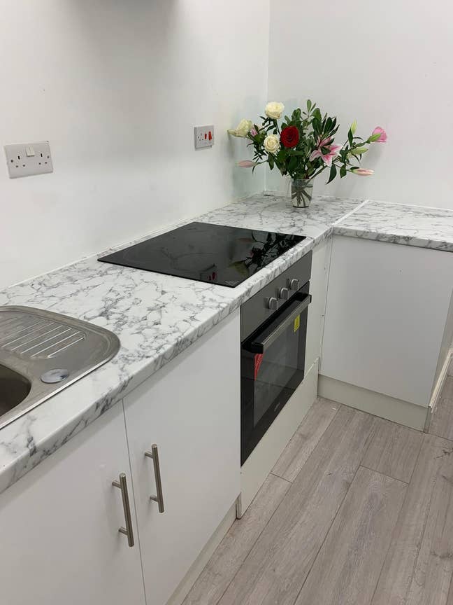 En-suite double room available to rent in Purley  Main Photo