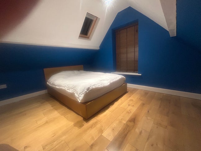 Spacious Rooms to Let – LL34 6DD – Flexible Terms Main Photo