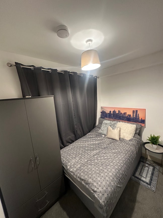 ⭐Brand New En-Suite | All Bills | Chatham⭐ Main Photo