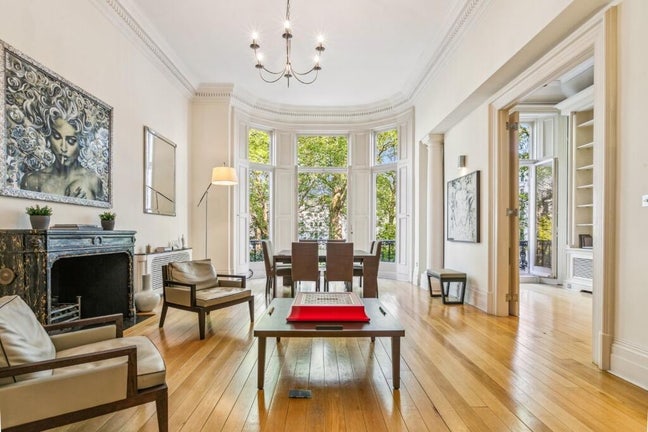 Beautiful Ennismore Gardens Sublet Main Photo