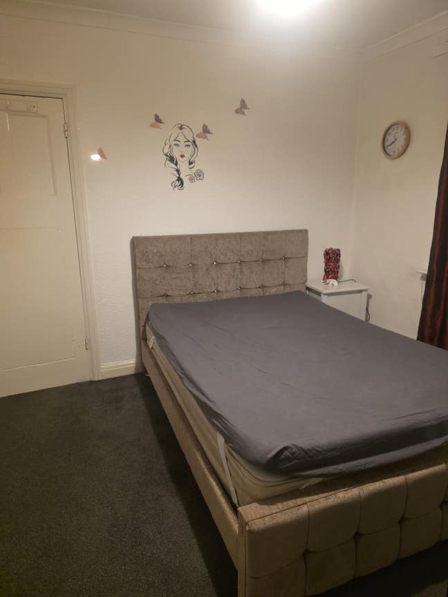 Room for rent Main Photo