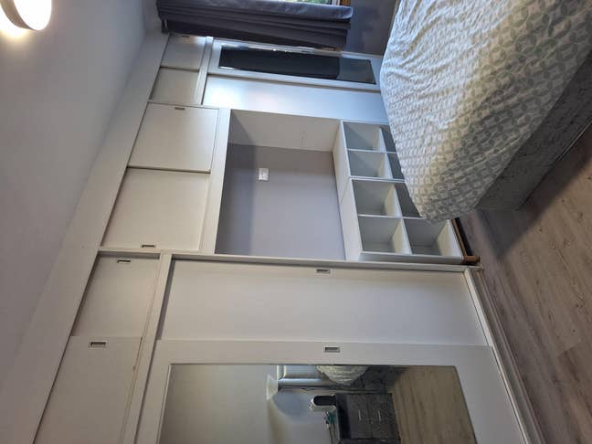 Large Double bedroom in a bungalow in Craigleith Main Photo