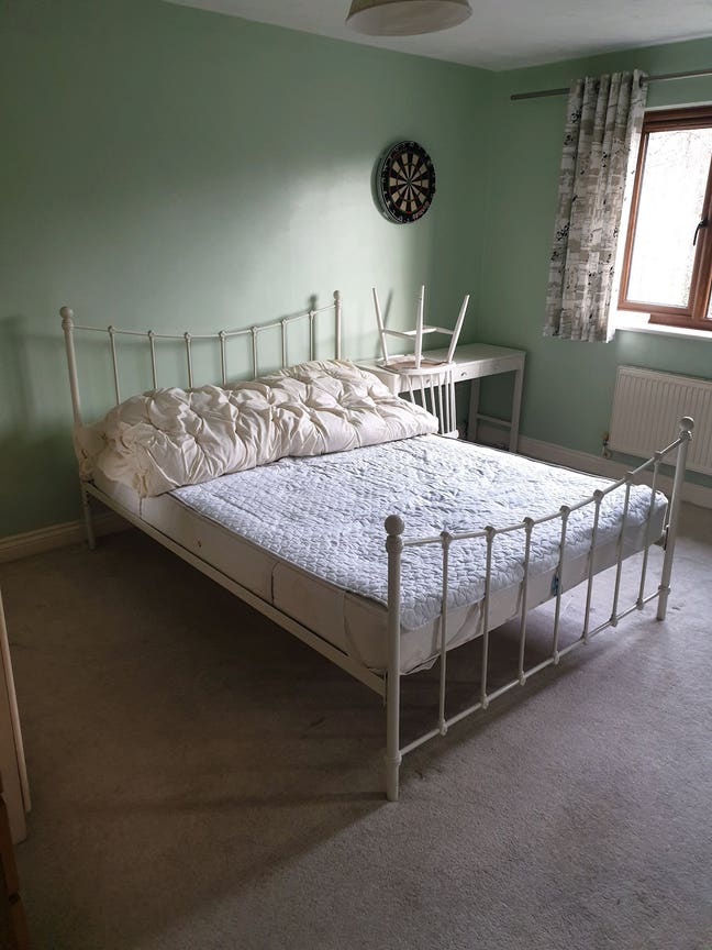 Double Room For Rent Main Photo