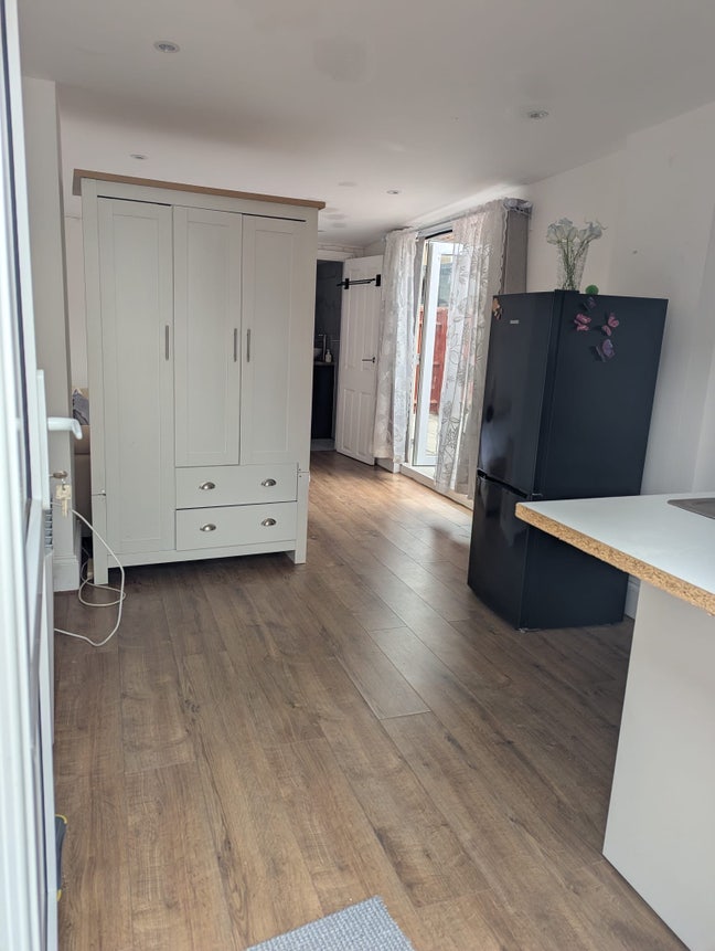 Small cozy studio  Main Photo