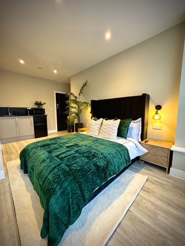 🤩 Dream Suites 🛌 | 4️⃣ Min🚶to Hospital 🏥 Main Photo